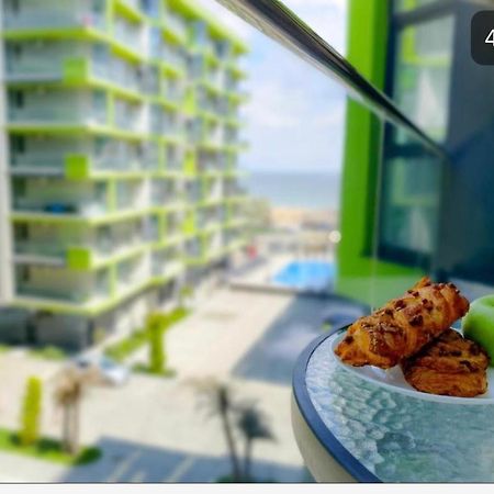Bea Apartament On The Beach -Mamaia Nord ナボダリ エクステリア 写真