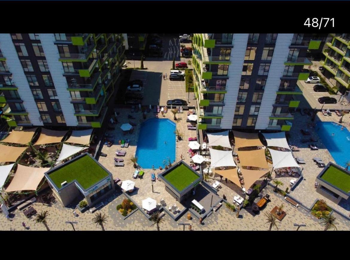 Bea Apartament On The Beach -Mamaia Nord ナボダリ エクステリア 写真