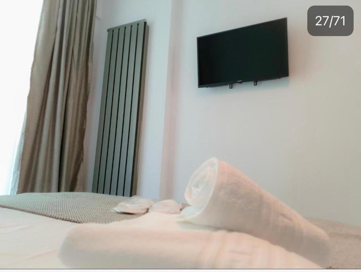 Bea Apartament On The Beach -Mamaia Nord ナボダリ エクステリア 写真