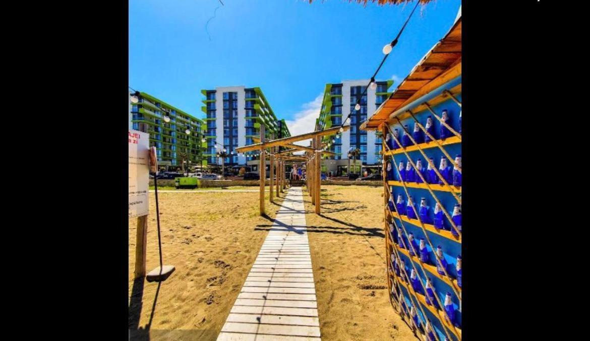 Bea Apartament On The Beach -Mamaia Nord ナボダリ エクステリア 写真